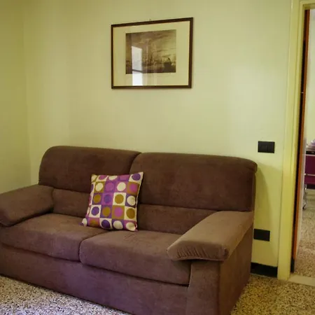 مزرعة للإقامة Agriturismo Profumo Di Lavanda Nasino