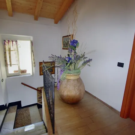 مزرعة للإقامة Agriturismo Profumo Di Lavanda *