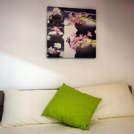 مزرعة للإقامة Agriturismo Profumo Di Lavanda *